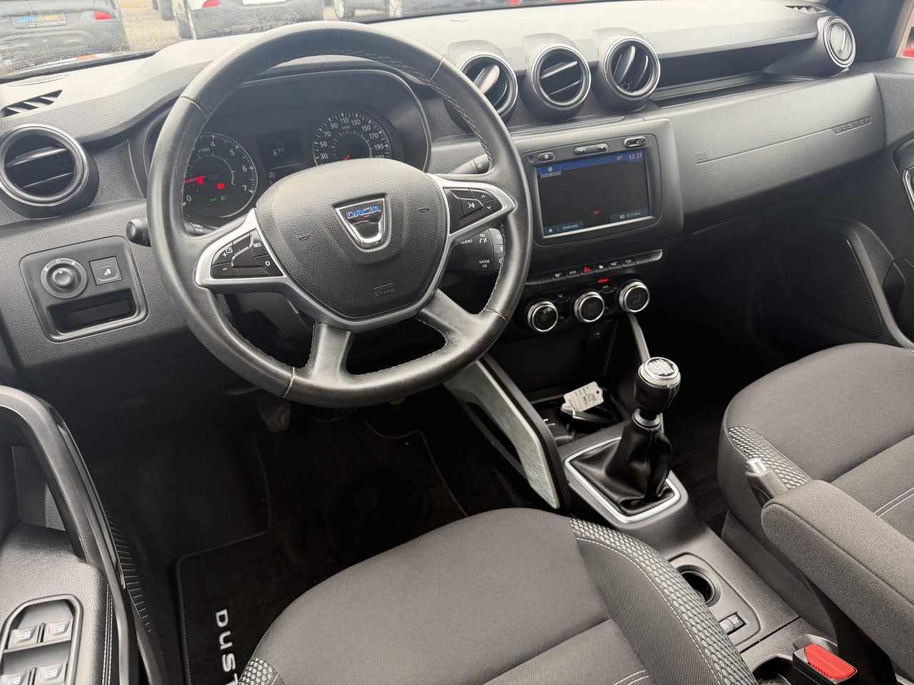 dacia duster 1.5 diesel 2021 138000 km de vanzare in rate fixe pret 13990 euro