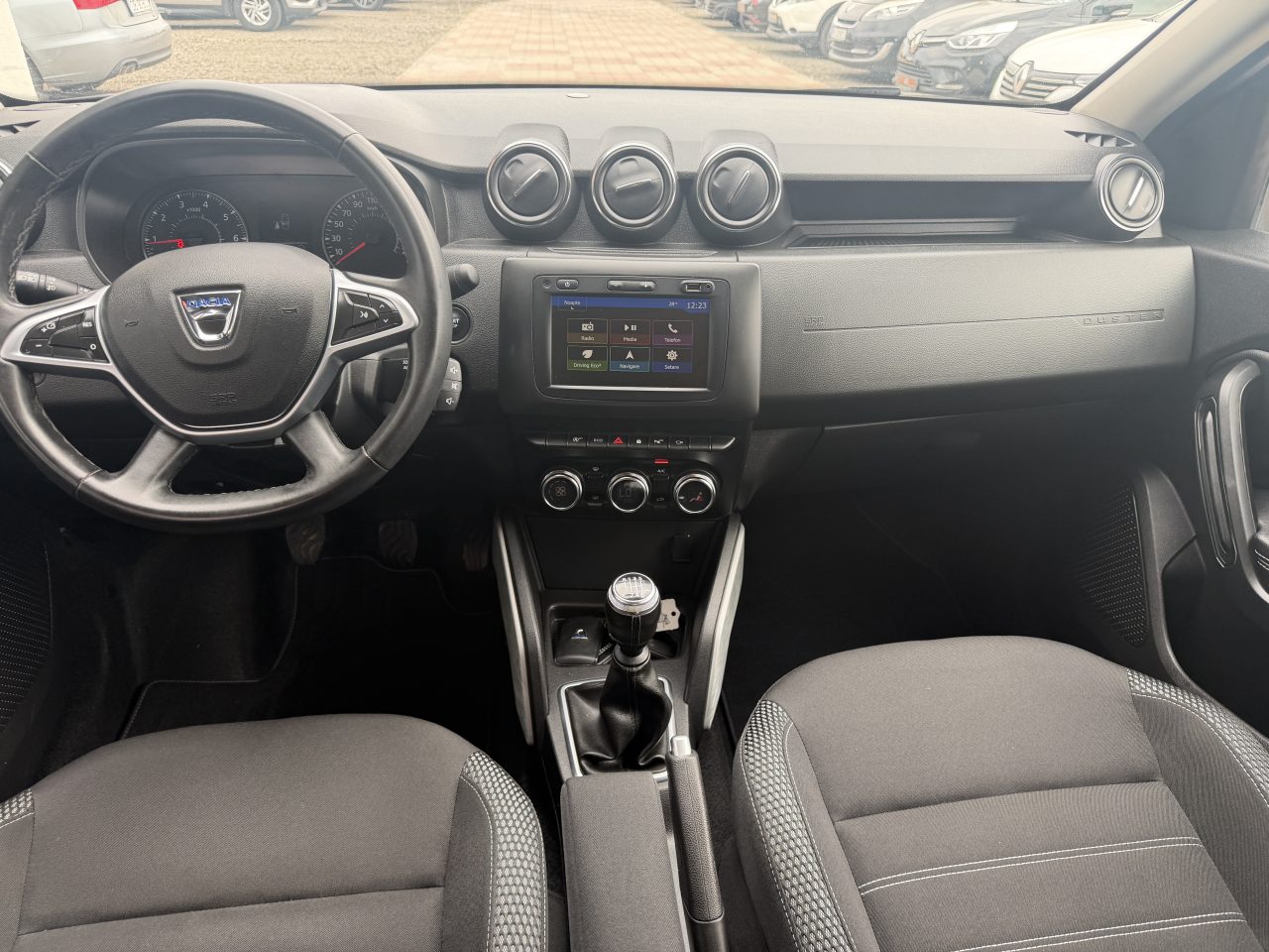 dacia duster 1.5 diesel 2021 138000 km de vanzare in rate fixe pret 13990 euro